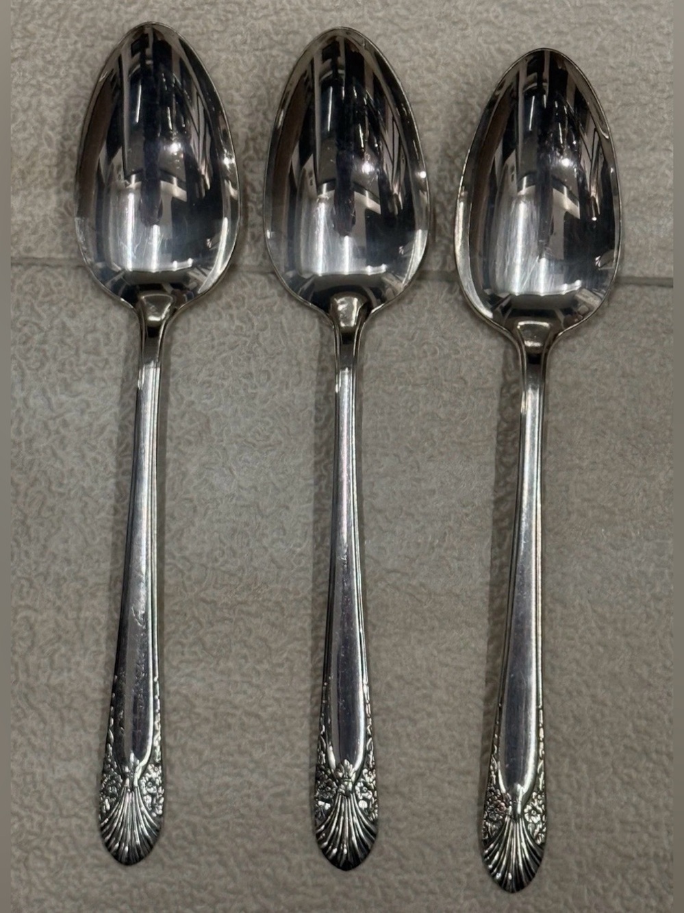Crown Silverplate Radiance Spoons Lot of 3
Silver Flatware Soup Spoons 1939